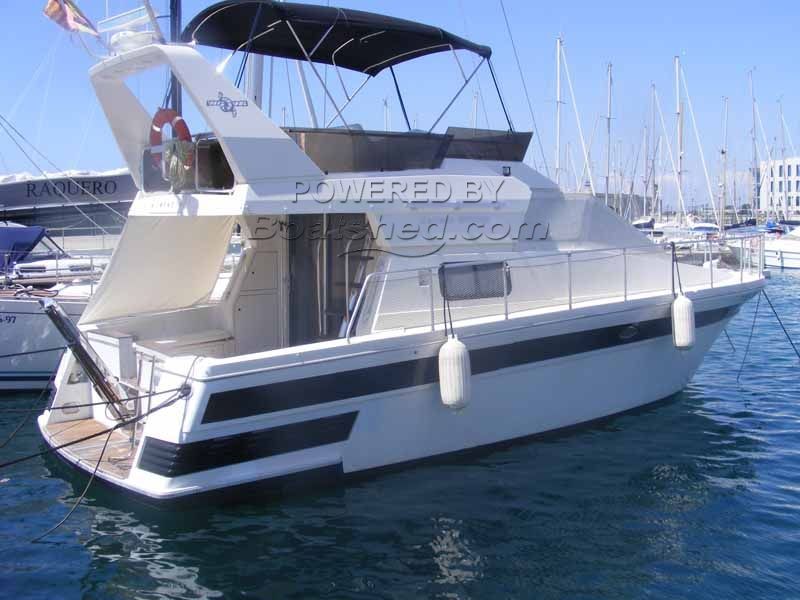 Gallart 11 MY 2000 Project - Sunk Boat. Engine Not Operational, No Electrics.