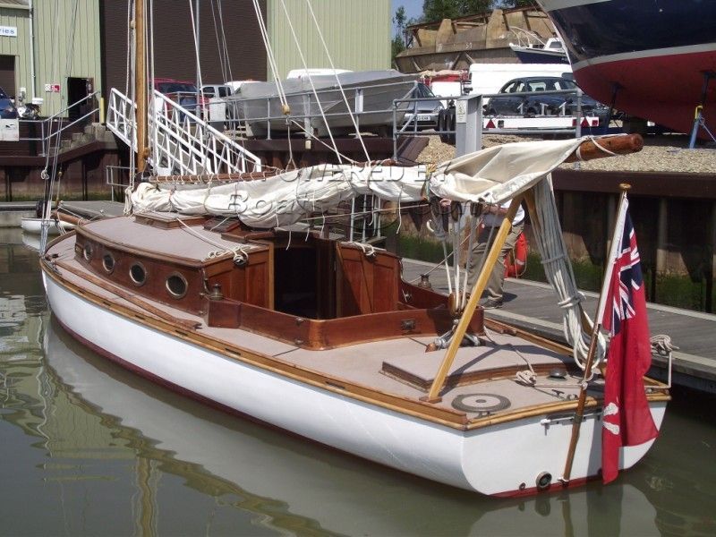 Classic 45ft Edwardian Broads Yacht