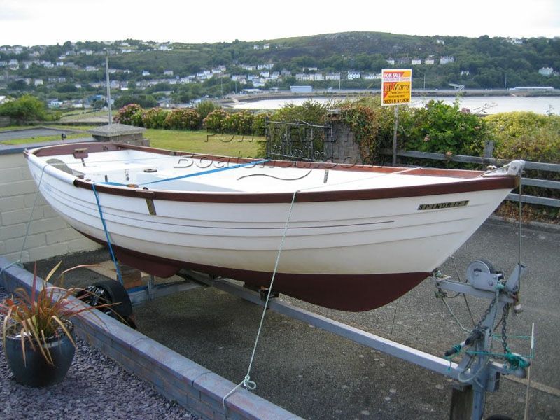 Falmouth Bass Boat 16 Deluxe