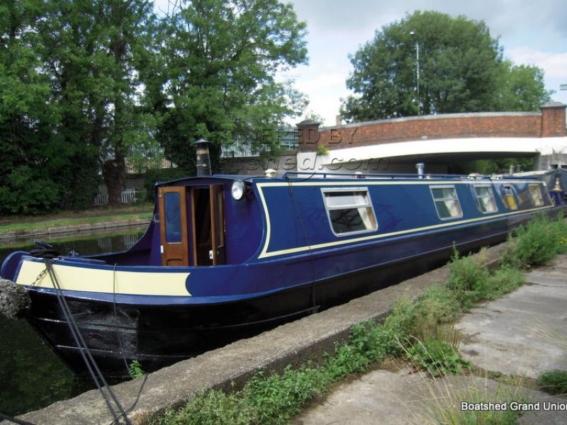 Narrowboat 50ft Calcutt Boats New Fit Out