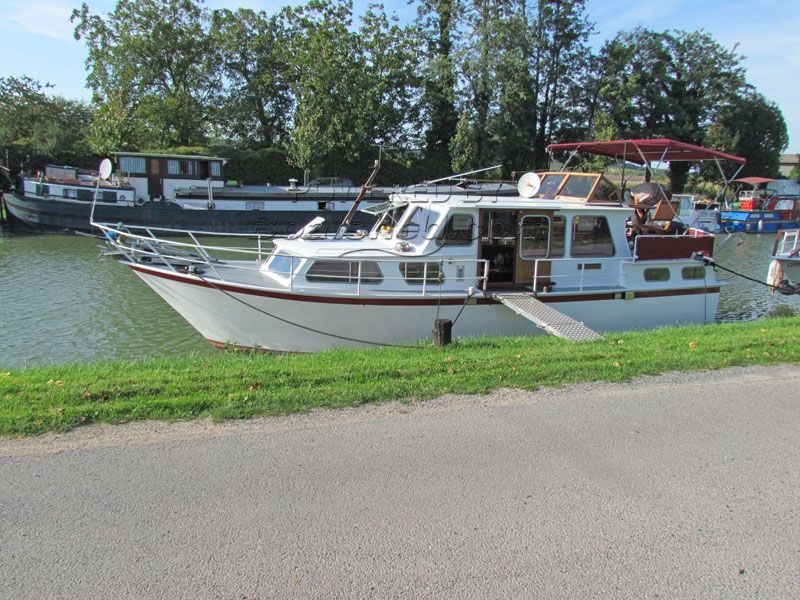Dutch Steel Cruiser Canal And River Cruiser