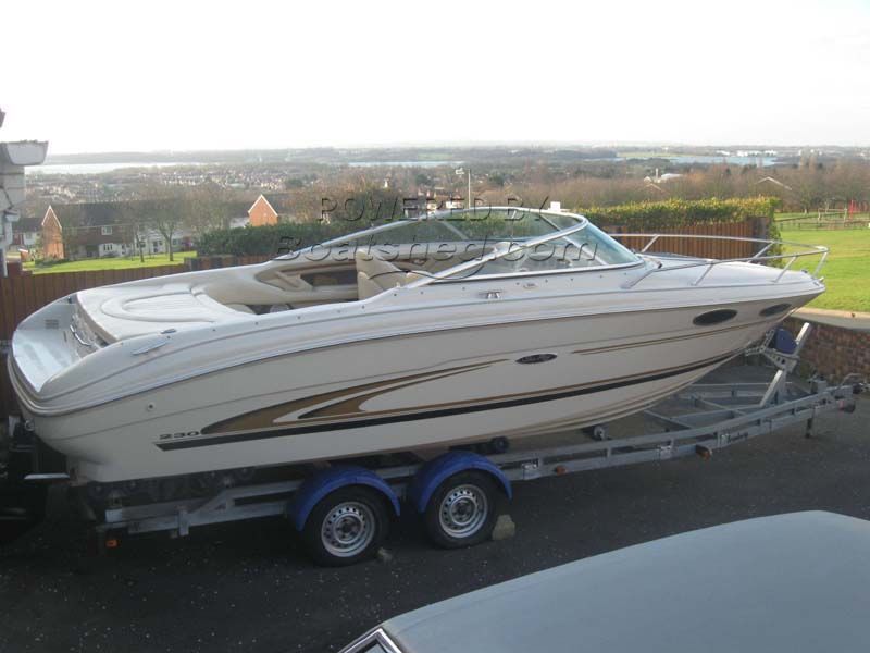 Sea Ray 230 Overnighter For Sale, 7.01m, 2001