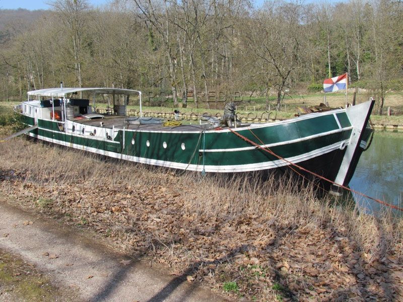 Dutch Motor Barge HASSELTERAAK Project