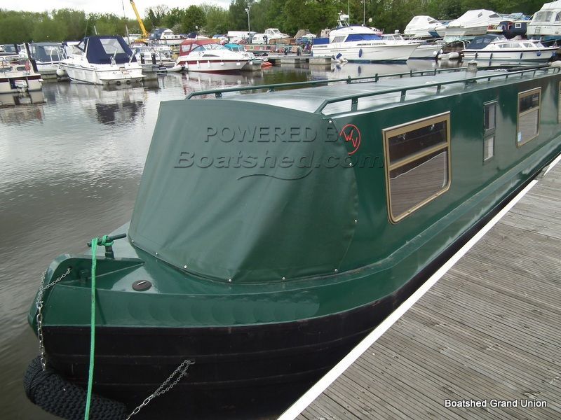 Narrowboat 30ft Cruiser Stern New Fit-out And Engine