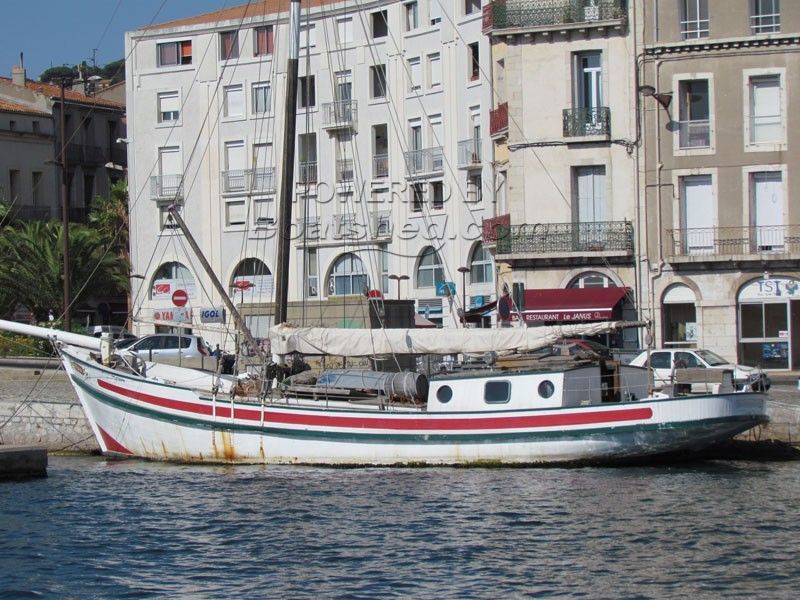 Gaff Rigged Cutter Portuguese Sailing Barge