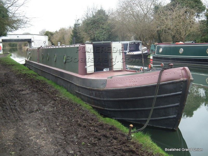 Narrowboat 70ft Big Woolwhich Live-aboard Conversion