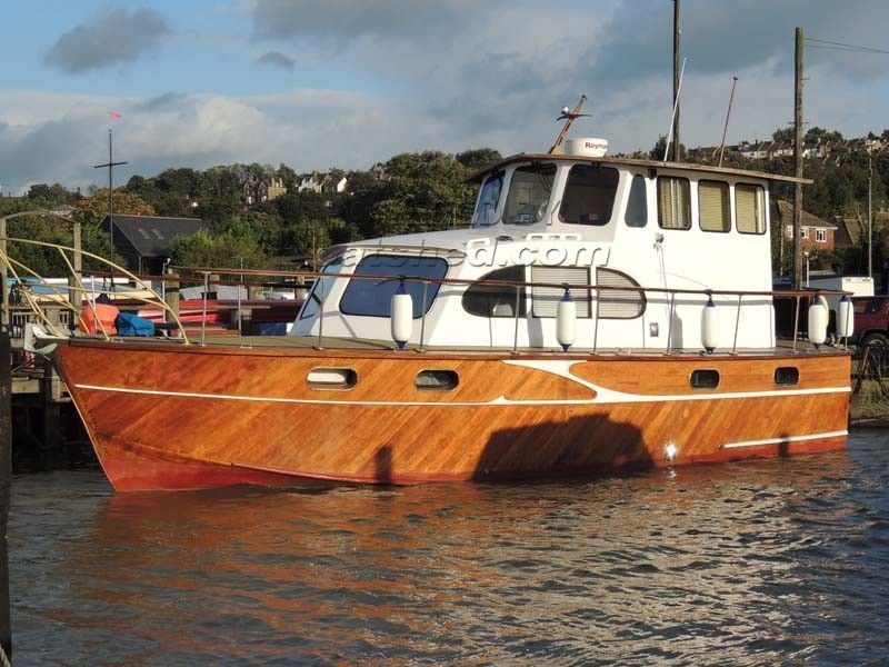 Wooden  Motor Yacht (Twin Screw) House Boat