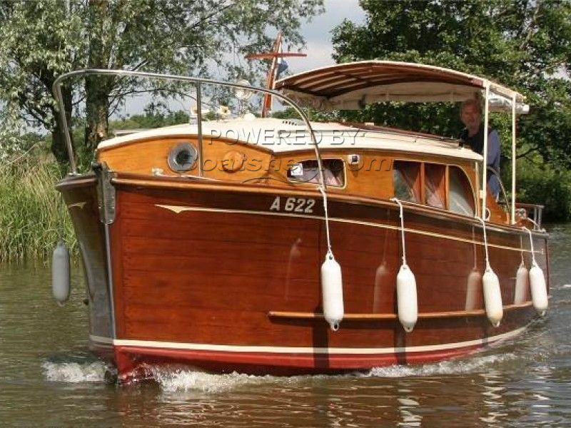 Wooden  Broads Cruiser Moore And Sons 22ft Cabin Cruiser