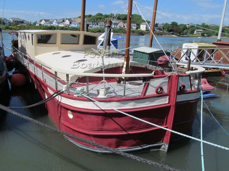 Barge Humber Keel 60' Sheffield Class Houseboat For Sale 