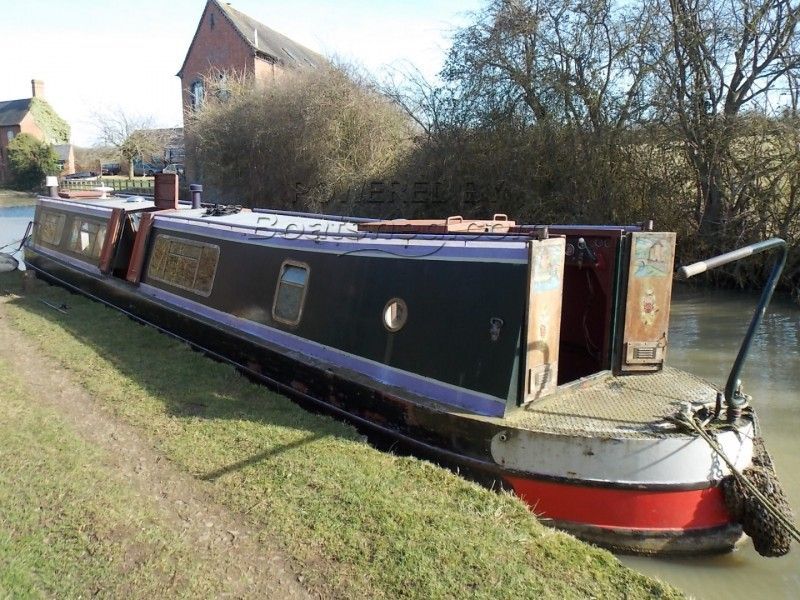 Narrowboat 45ft Trad Stern Part Finished Project