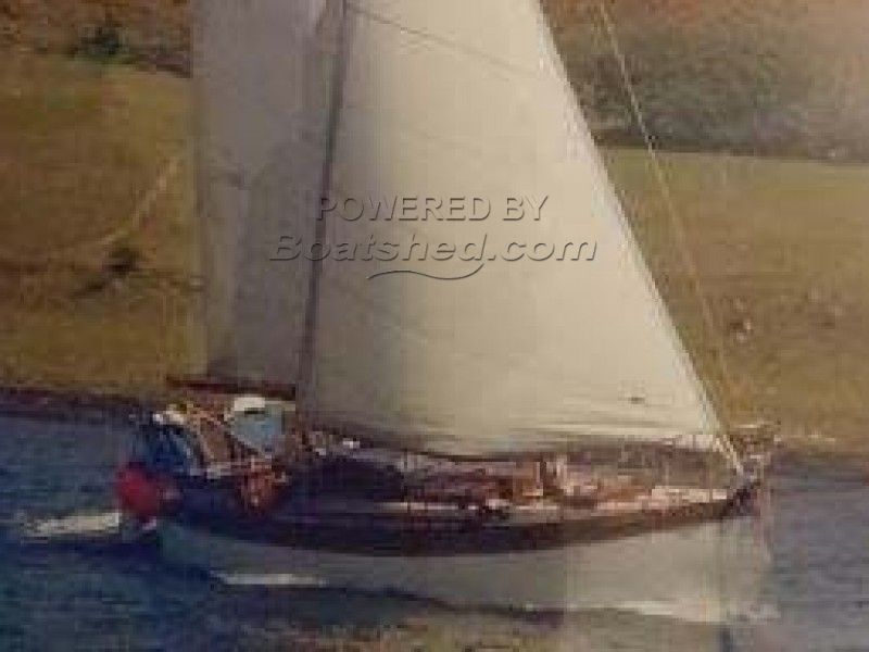William King & Sons Classic Wooden Sloop 32'