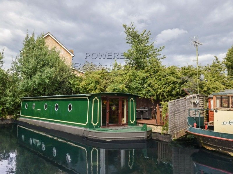 Houseboat 57ft With West London Mooring