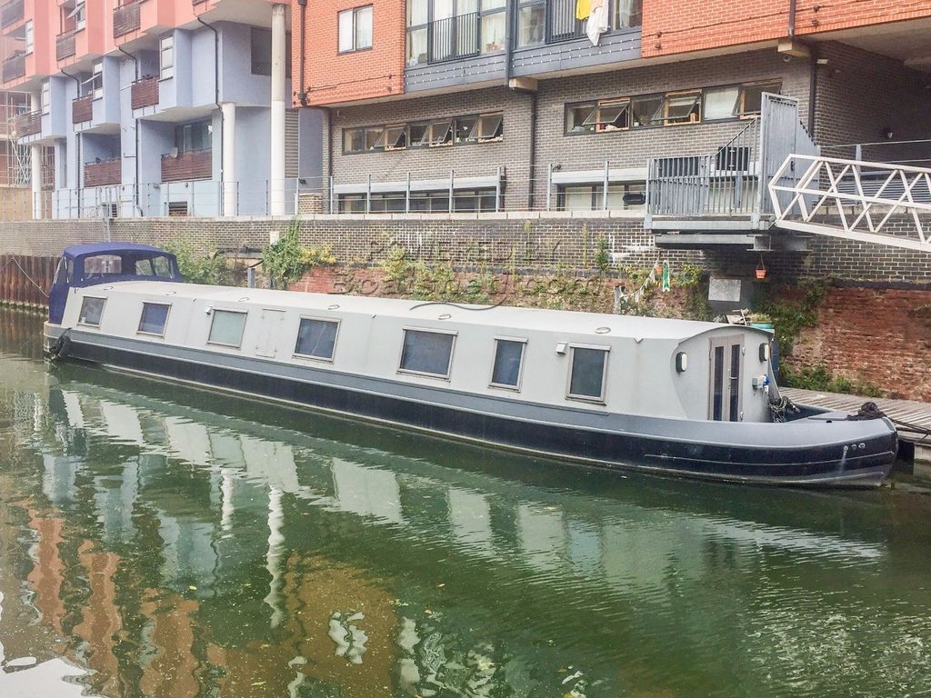 Wide Beam 72ft With London Mooring