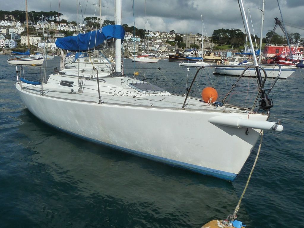 J Boats 92 Racer/Cruiser