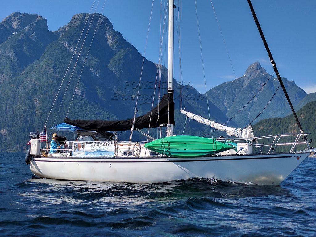 1979 hunter 37c monohull sailboat