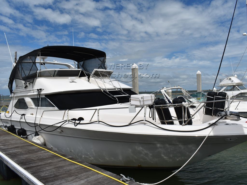Sea Ray 440 Express Bridge _Available For Co-Brokerage