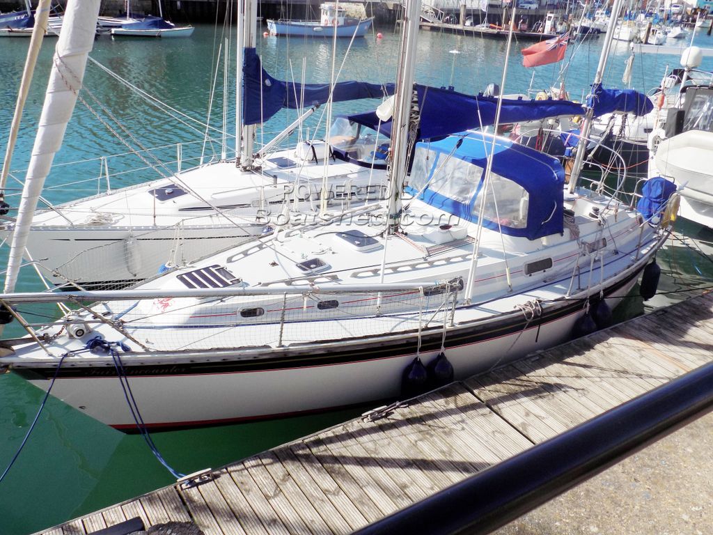 Westerly Corsair 36 For 10.85m,