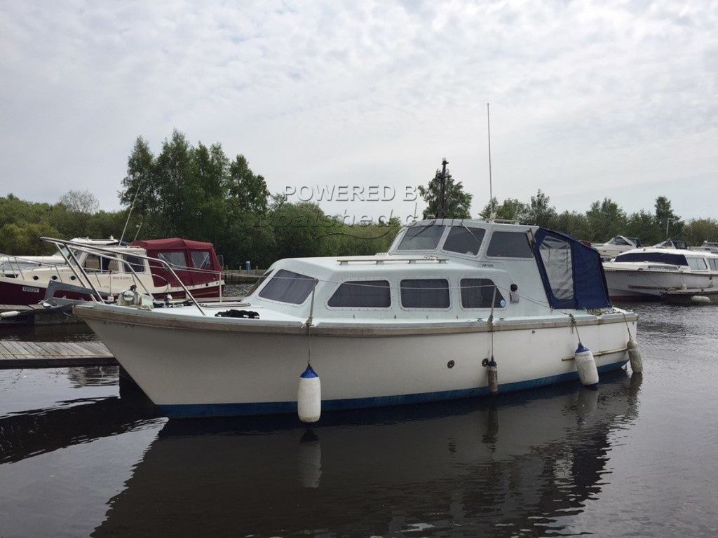 Macbar Marine  26 Also Known As A Stormalong 26