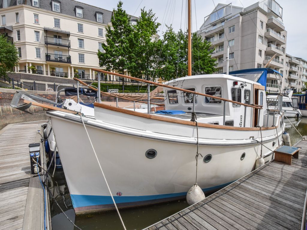 cygnus trawler yacht for sale