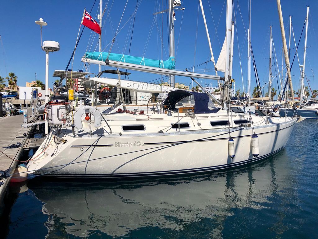 moody 38 cc yacht for sale