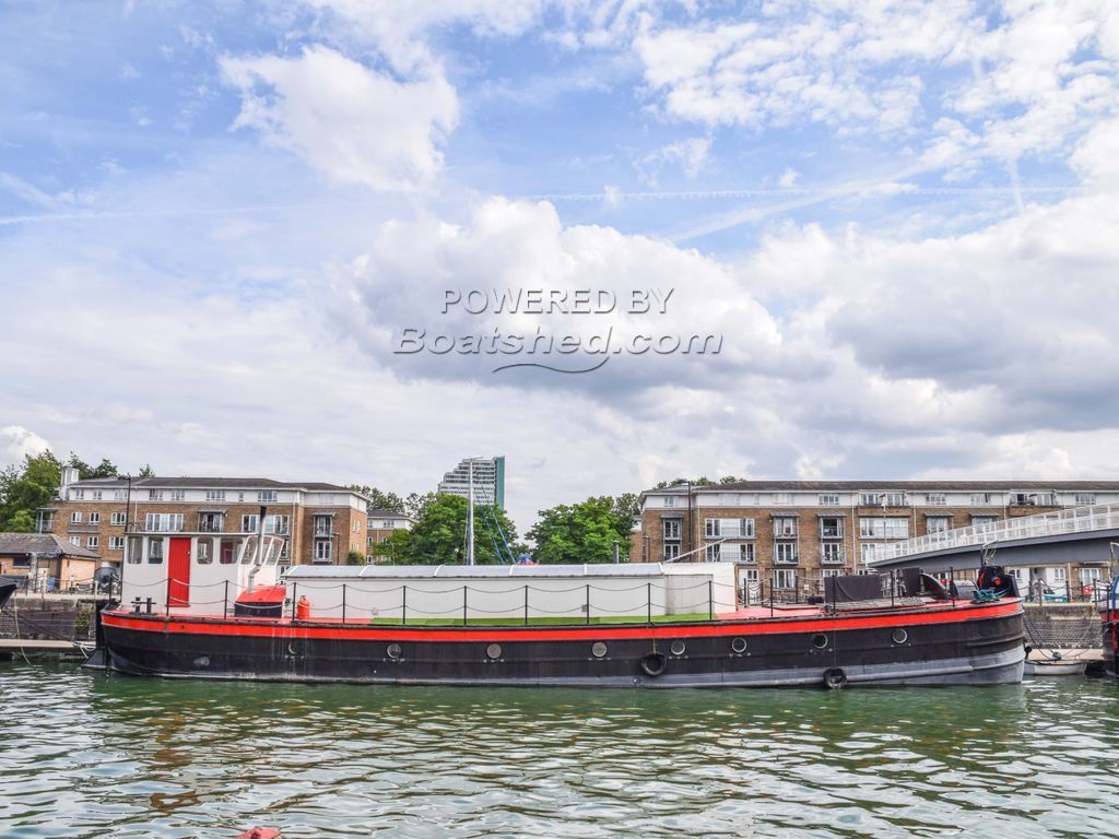 Humber Barge 25m With London Mooring