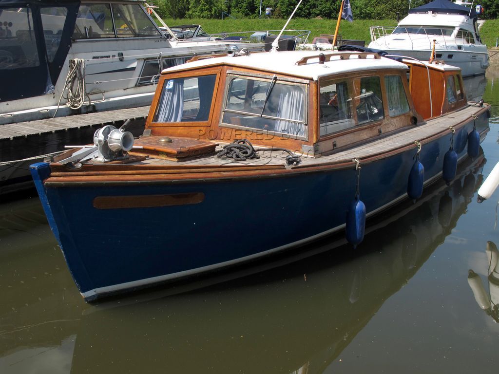 Osborne Ex-Police Boat