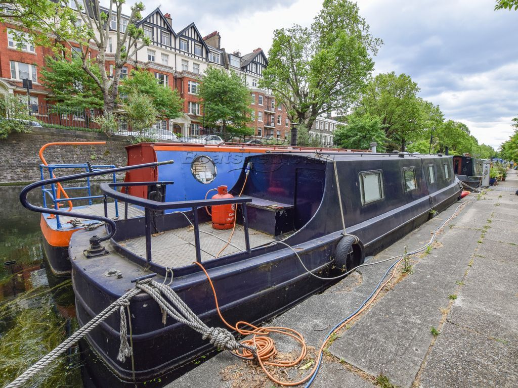 Narrowboat 42ft With London Mooring