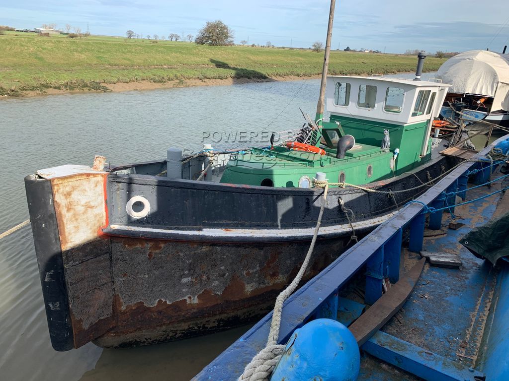 Thames Dutch Built Tug Houseboat