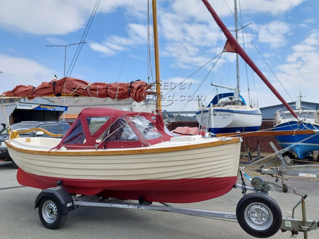 Character Boats - Coastal Weekender
