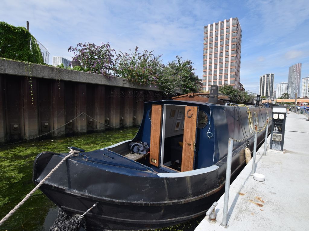Narrowboat 50ft With London Mooring