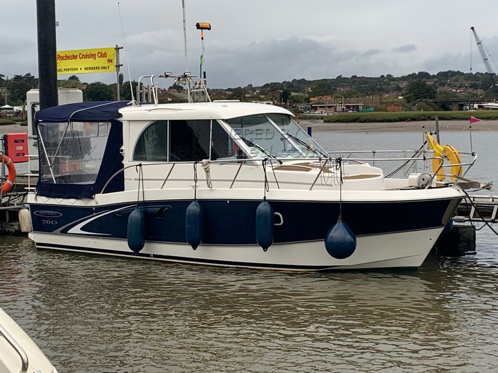 Beneteau Antares 760 Fast Fisher