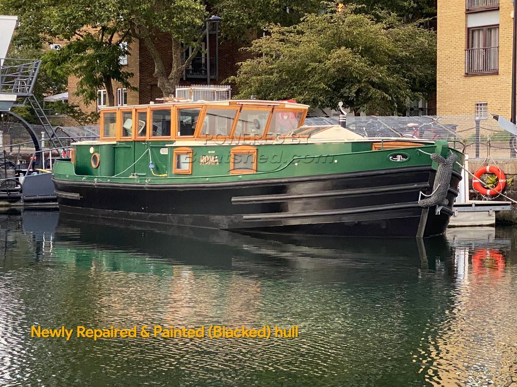 Sea Otter Dutch Barge 15m With London Mooring