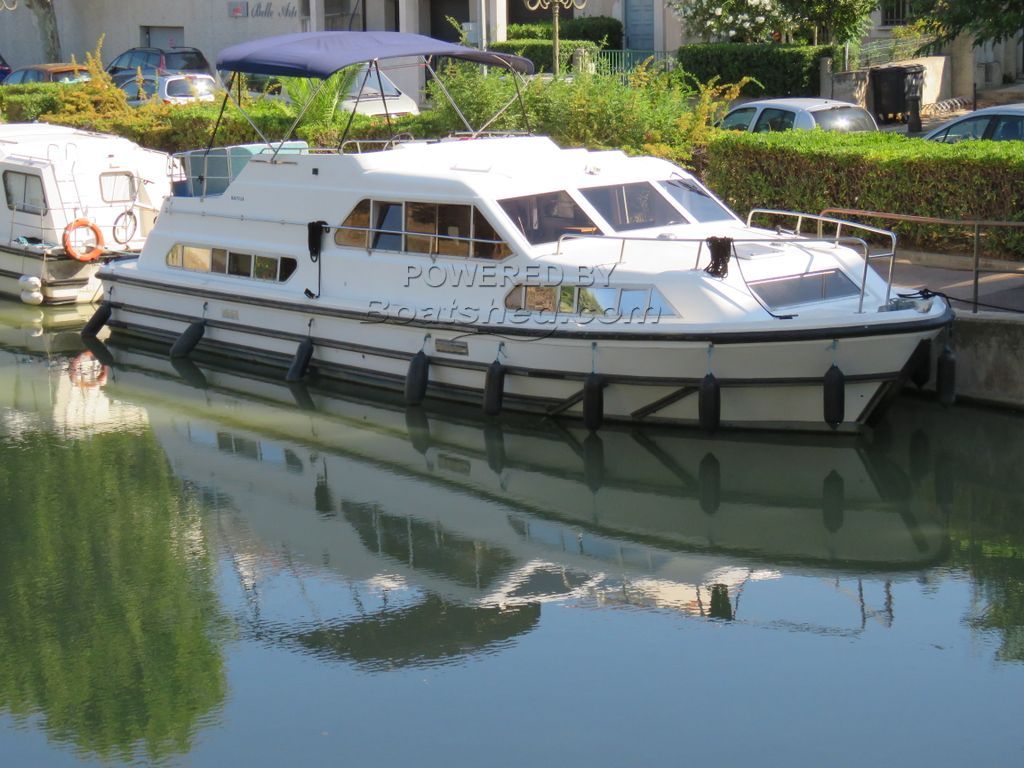 LE BOAT Nautilia 35 With  Air Conditioning