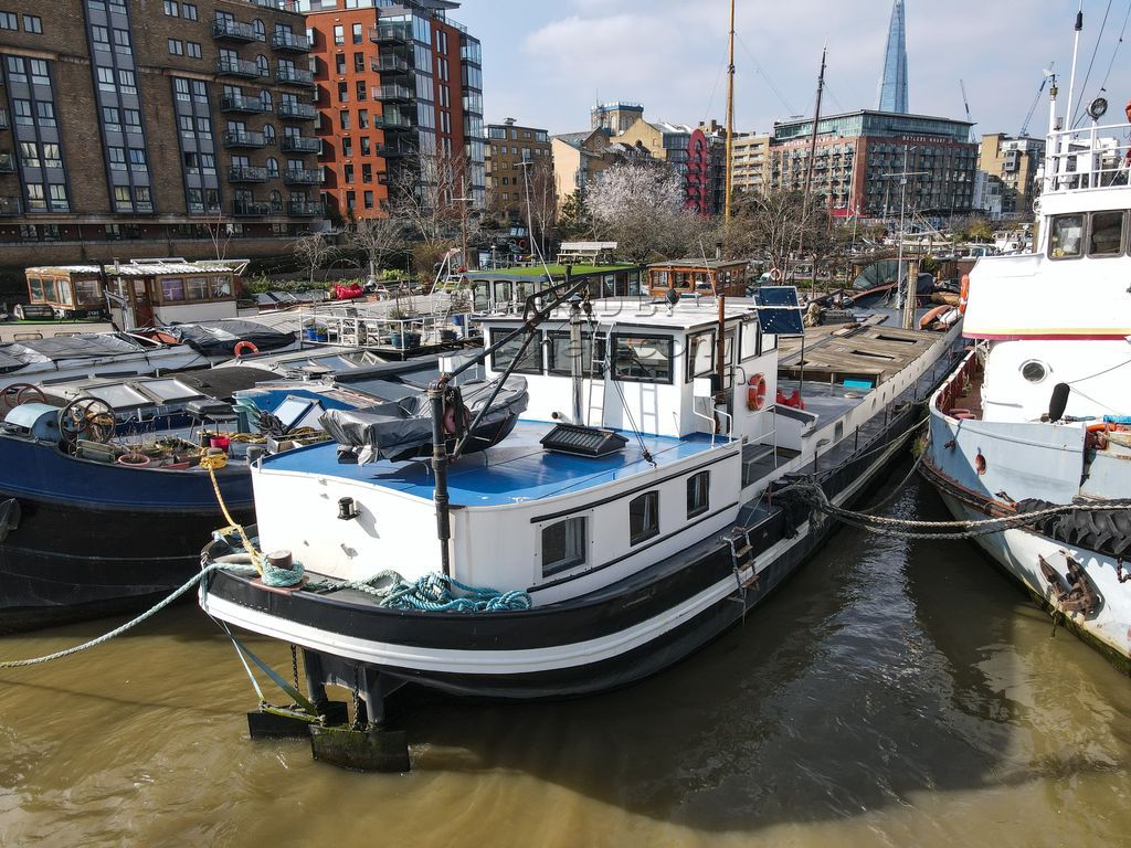 Dutch Barge 33m