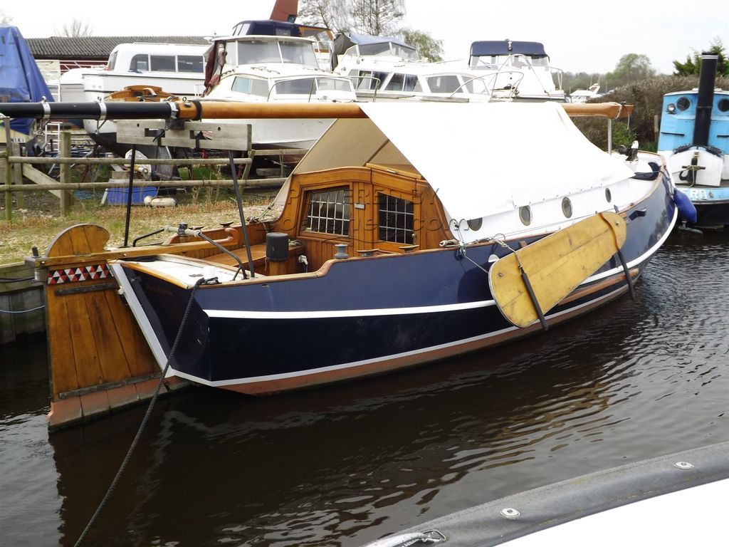 Zeeschouw 30ft Dutch Sail Boat/Cruiser