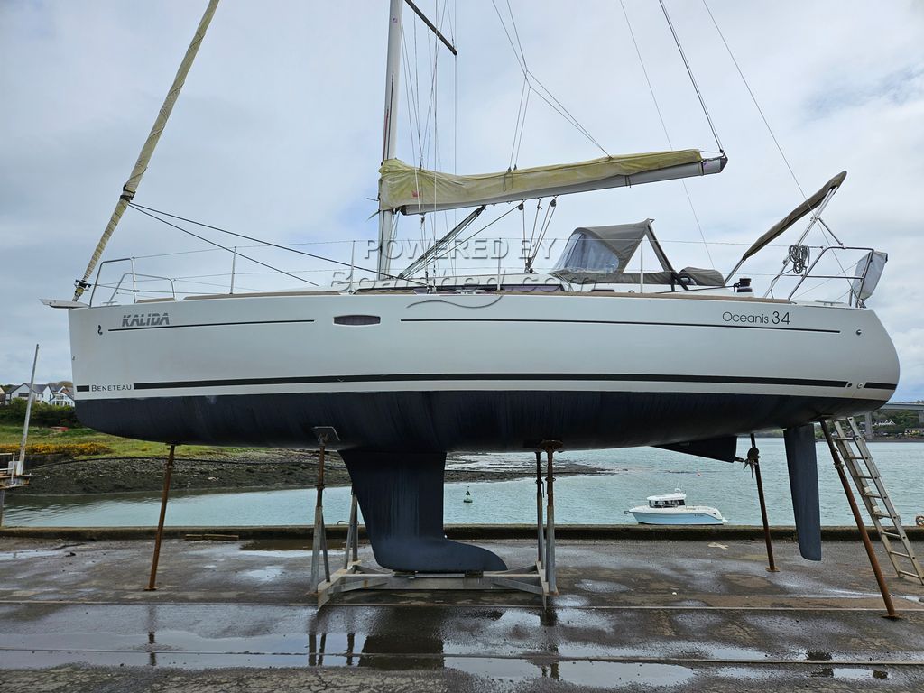 Beneteau Oceanis 34