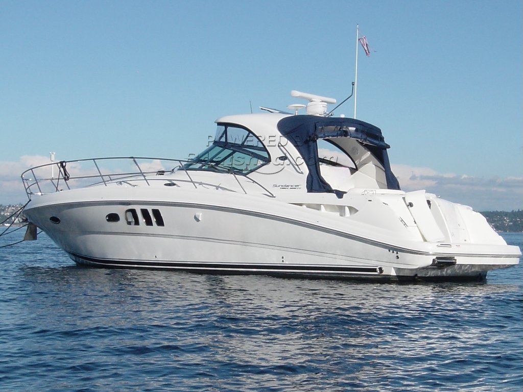 Sea Ray 390 Sundancer Twin Mercruiser 8.1L