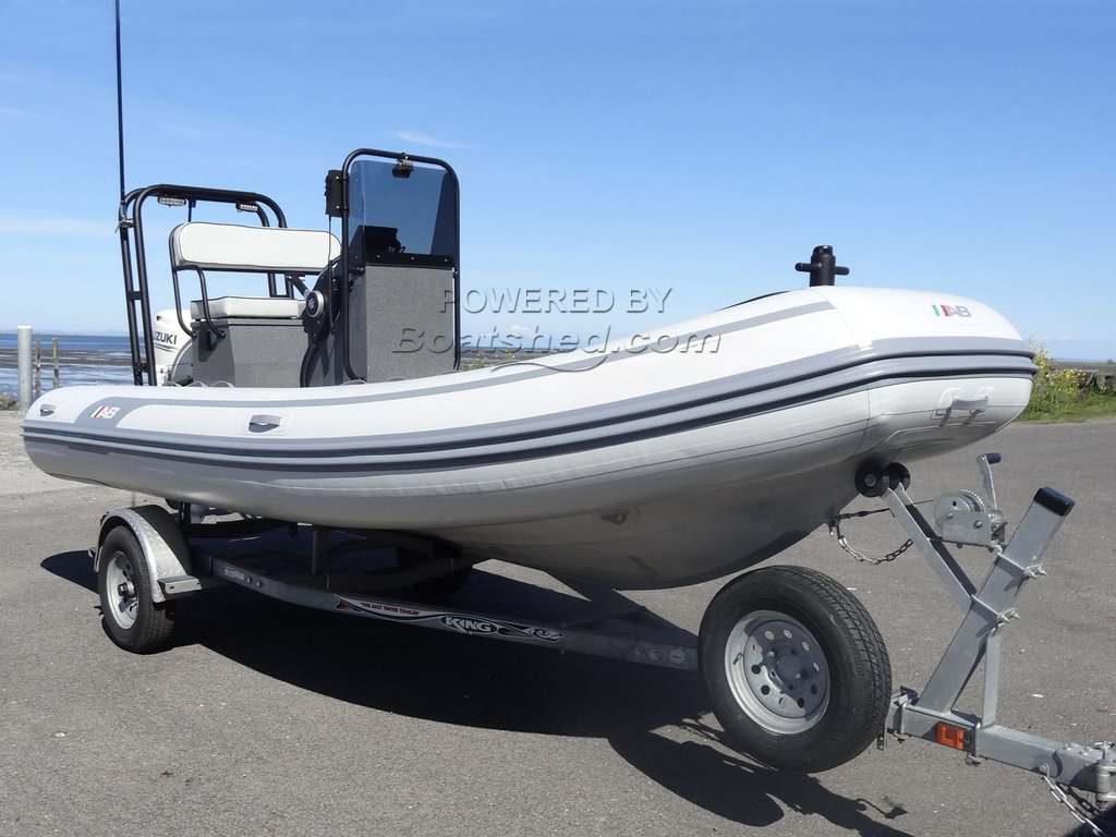 AB Inflatables Lammina 16AL Aluminum Hull W/Center Console And Tower