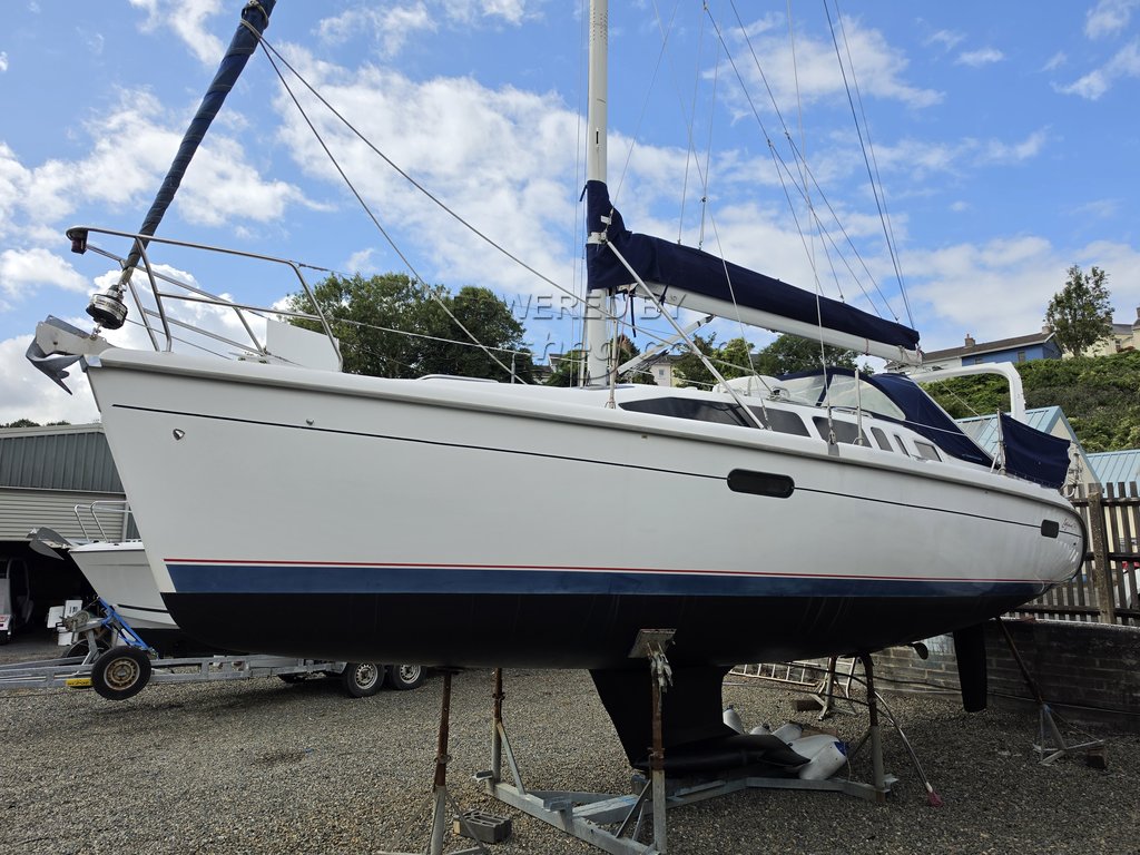 Hunter Legend 340