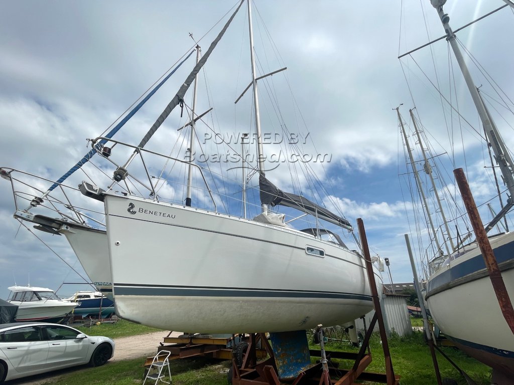 Beneteau Oceanis 281