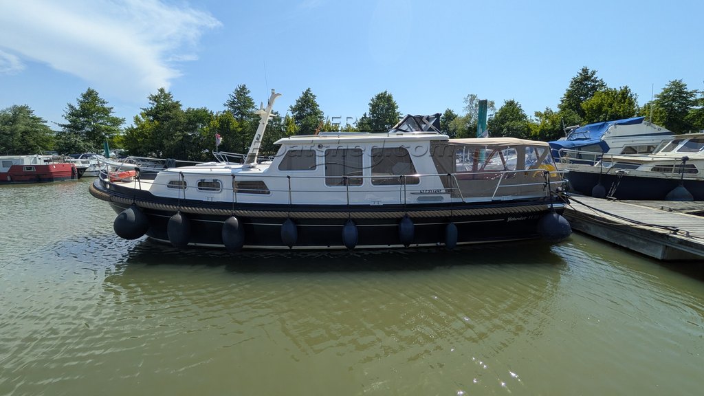 Dutch Steel Motor Cruiser YLSTERVLET 11.50 RS SEDAN Cat. B