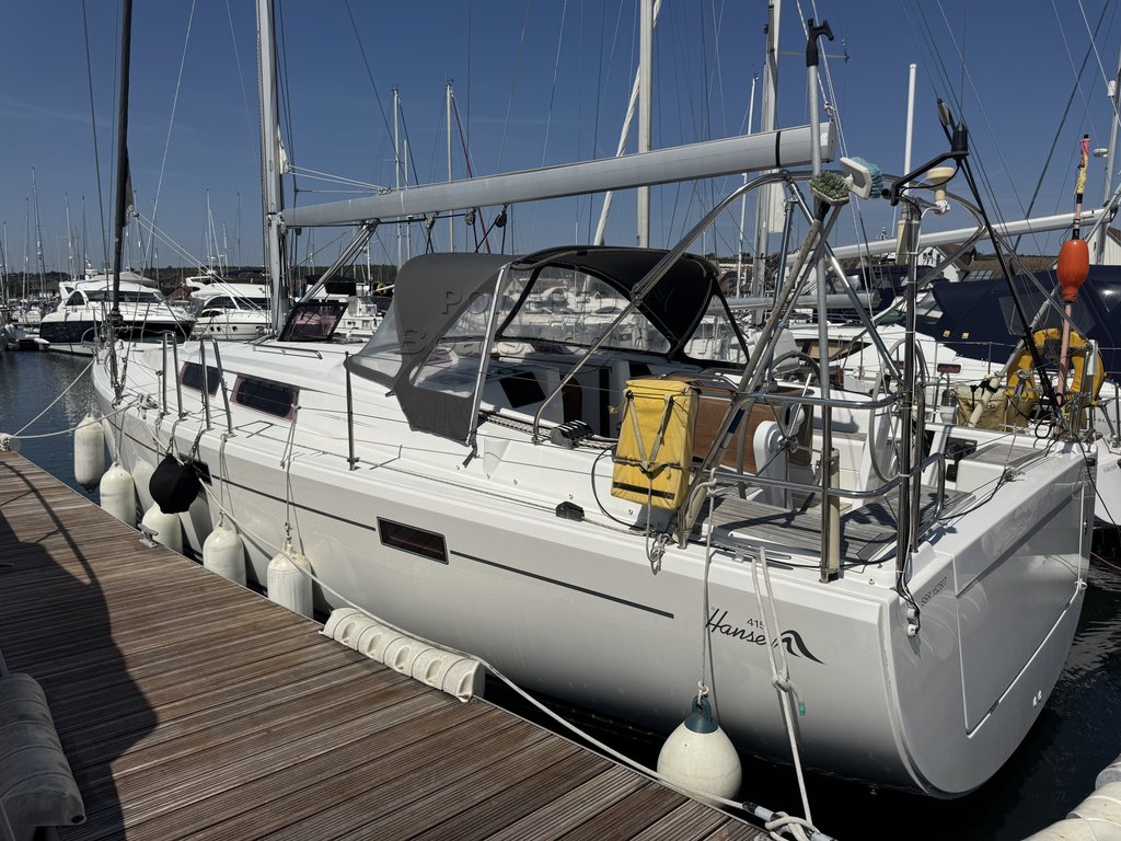 Hanse 415