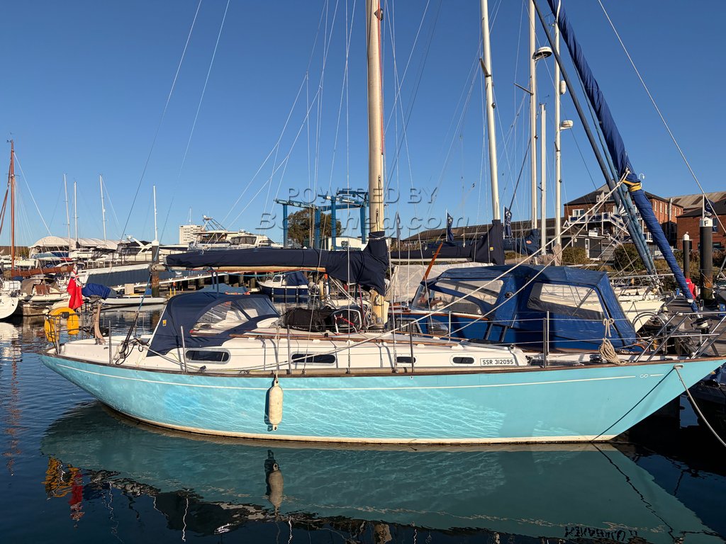 Contessa 32