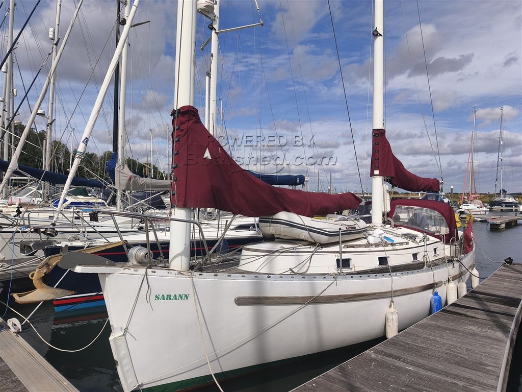 Freedom 35