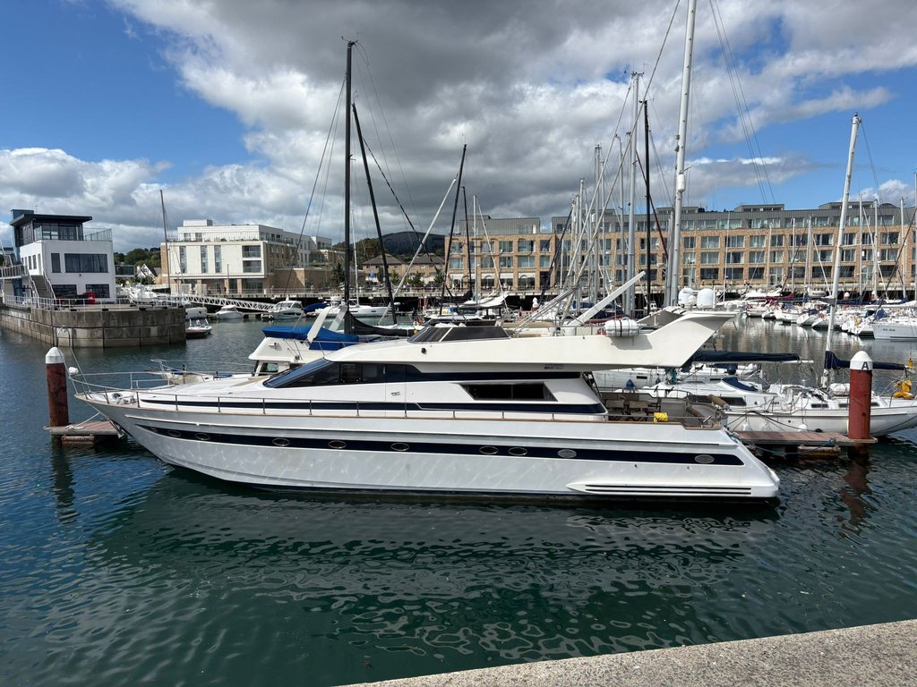 Astondoa 68 GLX Fly Bridge