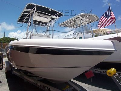 Sea Chaser 2100 Offshore Series Center Console