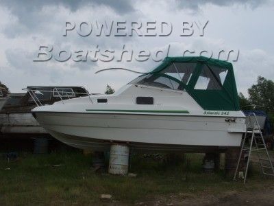 Blackwater Motor Yachts Sports Cruiser (Unused)