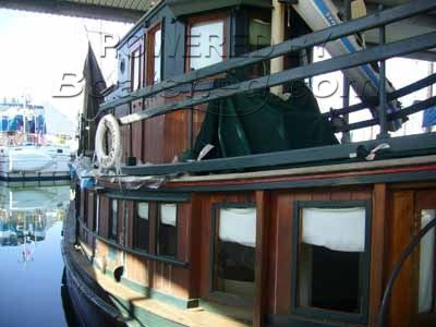 Wooden  Houseboat 40