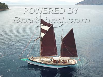 Pilot House Ketch  - Luxurious Houseboat/Blue Water Cruiser