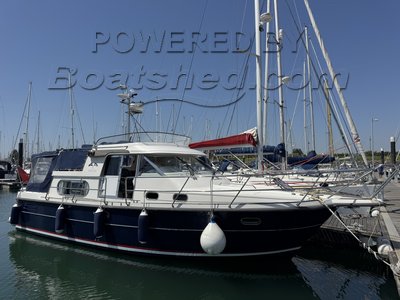 Nimbus 380 Commander 